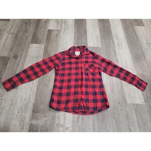 Field & Stream Red & Blue Plaid Button Up Long Sleeved Shirt